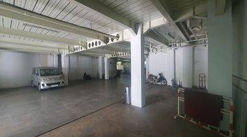 Gambar 1 Gedung Jl.raya Ngantong Leter L 2akses Parkir 17mobil