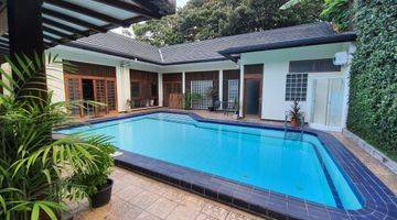 Gambar 1 Comfort Single Storey House Cipete Ready Swimming Pool And Garden