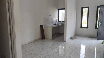 foto lainnya rumah oper kredit dalam cluster