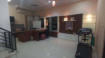 Gambar 2 Dijual Rumah Kelapa Gading 136m2 Furnish, Lokasi Bagus, 2.5 Lantai, Kode Ay