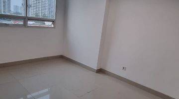 Gambar 4 Dijual Apartemen Springhill 73m2 Hadap Utara, Nyaman, Murah!!!