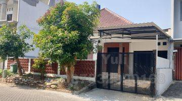 Gambar 1 Dijual Rumah Tingkat 1,5 Lantai Furnished Siap Pakai Di Perumahan Graha Estetika, Semarang