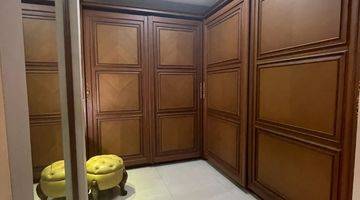 Gambar 4 Rumah 3 Lantai Bagus Semi Furnished Hak Guna Bangun di The Crown Residence, Tangerang