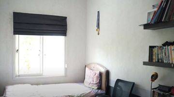 Gambar 2 Rumah 2 Lantai Bagus Semi Furnished di Cluster Ruby, Tangerang