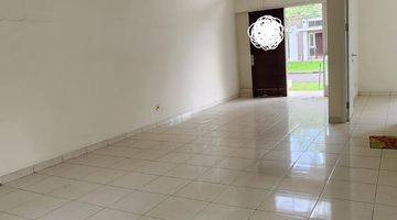 Gambar 5 Rumah Bagus Unfurnished Suvarna Sutera di Cluster Fedora di Cikupa, Tangerang