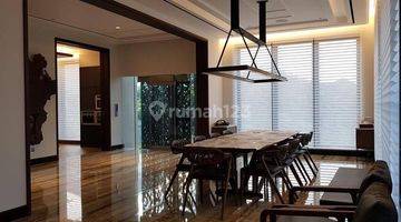 Gambar 1 Rumah 3 Lantai Bagus Furnished di De Park Bangunan Mandiri, Tangerang