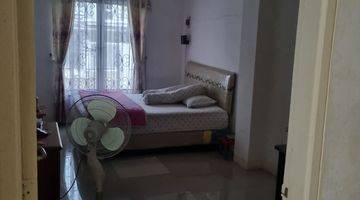 Gambar 3 Rumah 2 Lantai Bagus Semi Furnished SHM di Sektor 1G, Tangerang