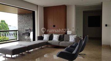 Gambar 4 Rumah 3 Lantai Bagus Furnished di De Park Bangunan Mandiri, Tangerang