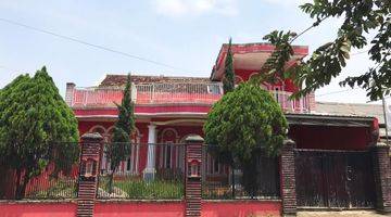 tampak depan jual cepat rumah via lelang