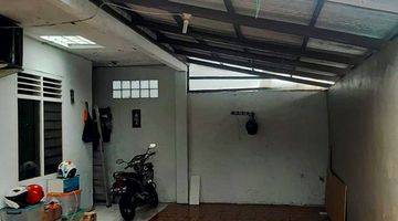 Gambar 4 Rumah Bagus 2 Lantai Siap Huni Cocok Untuk Kantor Utan Kayu