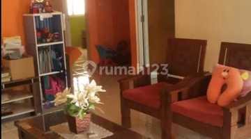 ruang tamu dijual rumah bagus 2 lt