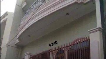 tampak depan dijual rumah bagus 3 lt