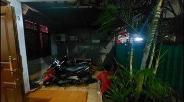 garasi/carport dijual rumah murah 2 lt