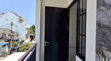 Gambar 4 Dijual Rumah Baru Minimalis 2 Lantai Nusa Loka Bsd