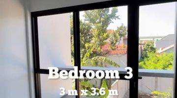 Gambar 3 Rumah 2 Lantai Baru Unfurnished SHM di Jatibening, Bekasi