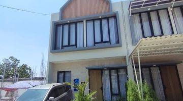 Gambar 1 Rumah 2 Lantai Surabaya Barat 1.2 Man Dpt 4 Kamar