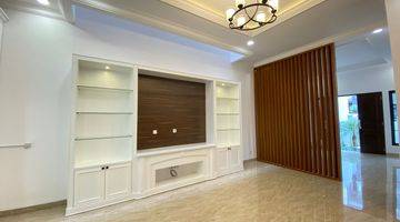 ruang tamu rumah baru siap huni 4