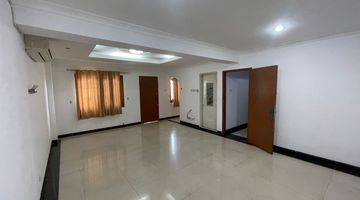 Gambar 1 Rumah Town House 3 Lt, 7X20 Di Rajawali, Kemayoran, Near Prj Murah