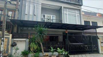 Gambar 1 Rumah Minimalis 3 Lantai Sunter Graha Pratama Fullfurnished Lebar 9, Dalam Komplek