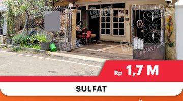 Gambar 1 Rumah Murah Bangunan 3lantai Semi Furnished Siap Huni Di Jl. Magnesium


Lokasi Strategis :


Row Jalan Lebar


Dekat Pusat Kota


Lingkungan Aman Dan Nyaman


Spesifikasi :


Luas Tanah : 202m²


Luas Bangunan : 250m²


Tingkat : 3


Kamar Tidur : 4


Ka