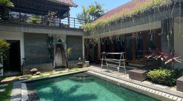 Gambar 1 VILLA ASRI MODERN & PEACEFULL FULL FURNISHED DI CANGGU TUMBAK BAYUH

Spesifikasi :

Luas Tanah : 350 m²

Luas Bangunan : 200 m²

Kamar Tidur : 3 + 1

Kamar Mandi : 3 + 2

Dapur

Ruang Tamu 

Ruang Santai Rooftop

Full Furnished

PLN : 5500 Watt 

Air : Su