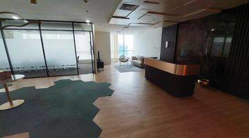 Gambar 4 Disewakan Kantor di Gedung Apl Office Tower Luas 264 M2 Furnish