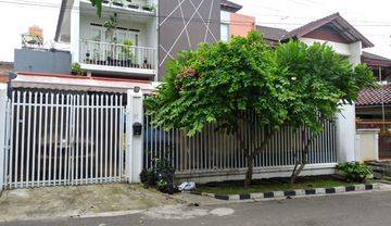 Rumah 2 Lantai Siap Huni di Duren Sawit Jakarta Timur