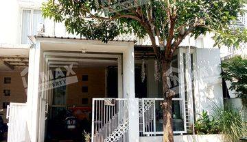 Rumah 2 Lantai Bagus Furnished SHM di Permata Jingga, Malang