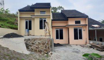 Rumah Siap Huni  di P4 Siroto Banyumanik