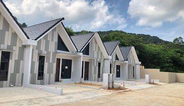 RUMAH ASRI DAN NYAMAN CLUSTER ALBASIA SHANGRILLA GARDEN SEKUPANG