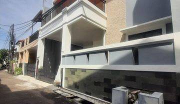 Turun Harga Rumah Baru Siap Huni Dekat Stasiun Klender