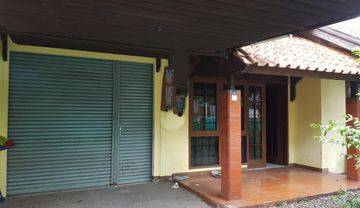 Rumah 2 Lantai SHM di Dekat Pasar Sederhana, Bandung