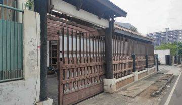 Dijual rumah di Kemanggisan binus jakarta