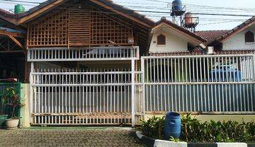 DIKONTRAKKAN....Rumah asri dan terawat di antapani 