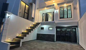 Rumah 3lantai 2.6m nego   DiJln sadar Jagakarsa Jakarta Selatan