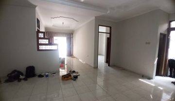 Disewa rumah siap huni taman kopo indah 3
