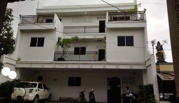 Guesthouse 30 Kamar Fully Furnished di Dauh Puri, Denpasar