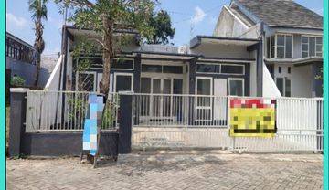 Rumah Minimalis Cocok Untuk Kantor Dekat Roxy Square