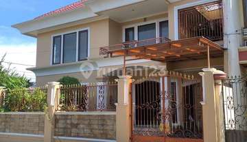Rumah bagus dan mewah Siap Huni lokasi strategis di Taman Ratu(TR56)