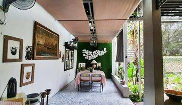 Rumah Hoek di Kebayoran Bintaro,semi Furnished sektor 7 Bintaro