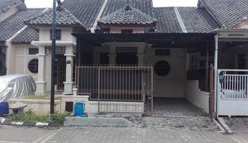 Rumah tengah kota Semarang siap pakai dekat tol dekat bandara disewakan di Semarang indah Semarang barat