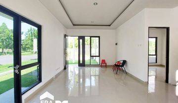 Rumah baru minimalis bagus tengah kota Semarang siap huni dekat KIC Gatsu dekat tol Krapyak dijual di Kedaton BSB city ngaliyan Semarang barat