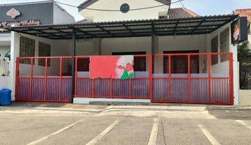 Rumah baru di renovasi di komplek pemda Jatiasih Bekasi