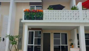 RUMAH 2 LANTAI FASILITAS LENGKAP DEKAT KE  KARAWACI & SERPONG