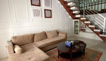 Super Hot! Rumah Hoek Minimalis 2 Lantai 1000% Siap Huni Harga 1000% Murah, Cijerah 