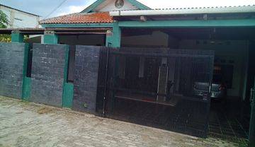Rumah Strategis Dekat Bintaro Jaya Xchange Bebas Banjir Harga Nego Kpr