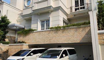 rumah mewah dekat senayan city & sudirman