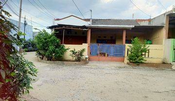 Rumah Tua Hitung Tanah Hook di Perum Pesona Mutiara Tambun, Bekasi