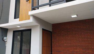 SIAP HUNI DEKAT STASIUN DEPOK BARU 2 Lantai Rumah