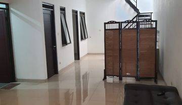 Disewakan Rumah Bagus di Batununggal , Bandung